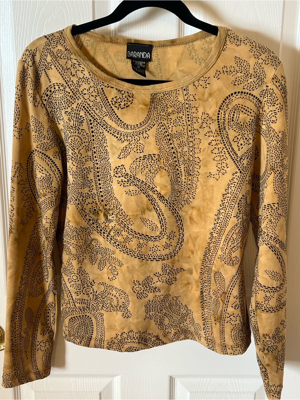 BARANDA Vtg Tan/Gold Color with raised Black Paisley Dots Long Sleeve  Blouse